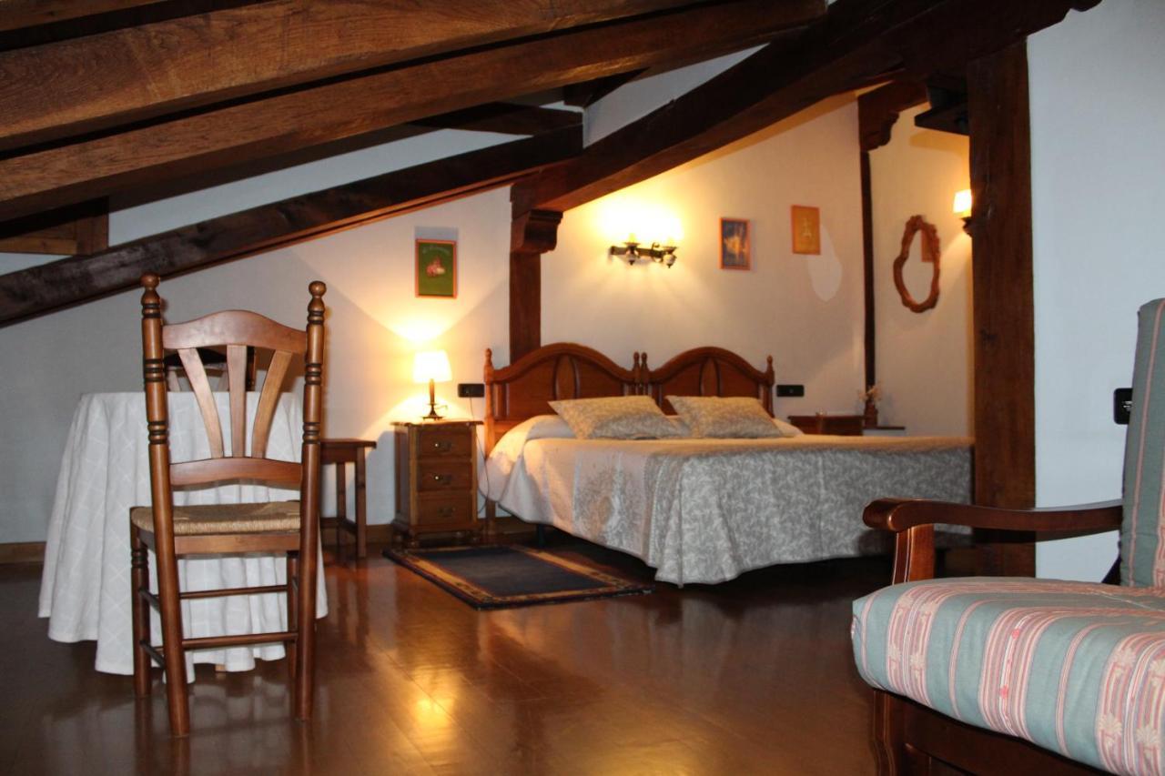La Posada De Vinon - Casa Reda Kültér fotó